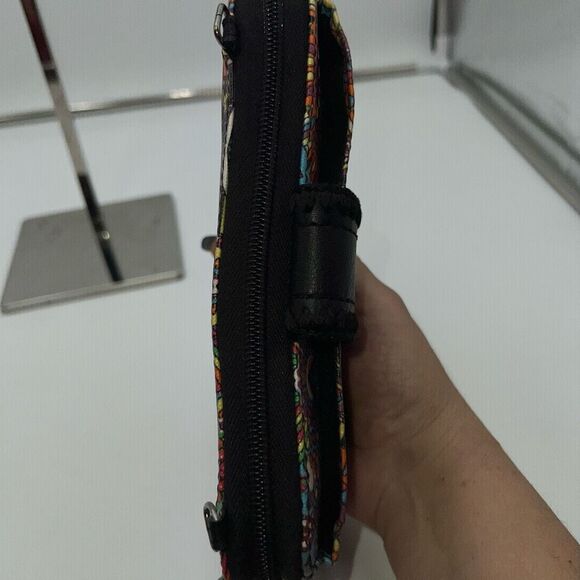 Sakroots Wristlet/Crossbody Phone Holder and Zip Around Wallet - Picture 9 of 11